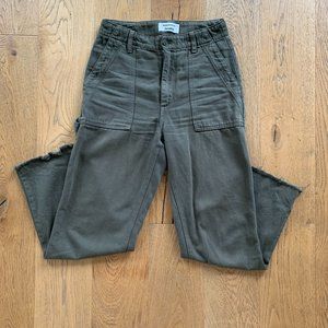 Reformation Utility Pant in Army, Size 26